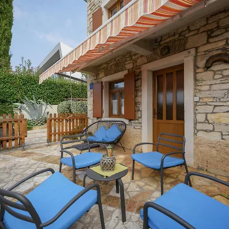 Casa Astrid Materada *