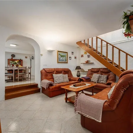 Casa Astrid Materada Holiday home *