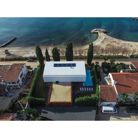 Casa Astrid Materada *